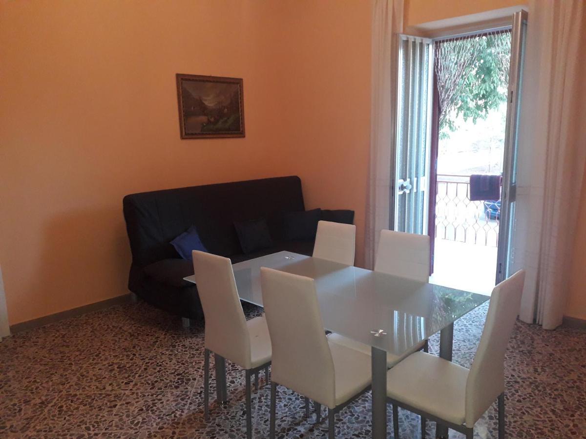 Casa Vacanza "Lo Vita" Appartamento "Alessia" Galatina Collemeto Luaran gambar